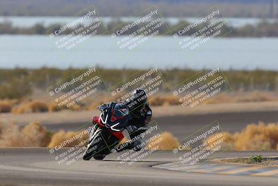 media/Dec-18-2022-SoCal Trackdays (Sun) [[8099a50955]]/Turn 14 (940am)/